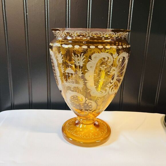 Vintage BOHEMIAN Yellow Honey Amber Cut To Clear Etched Vase  9"X6" Chech Glass - Picture 3 of 13